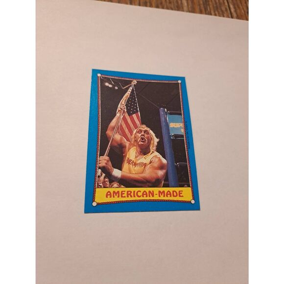 1987 Topps WWF Hulk Hogan #35 American Made Wrestling Trading Card Vintage - Picture 1 of 2